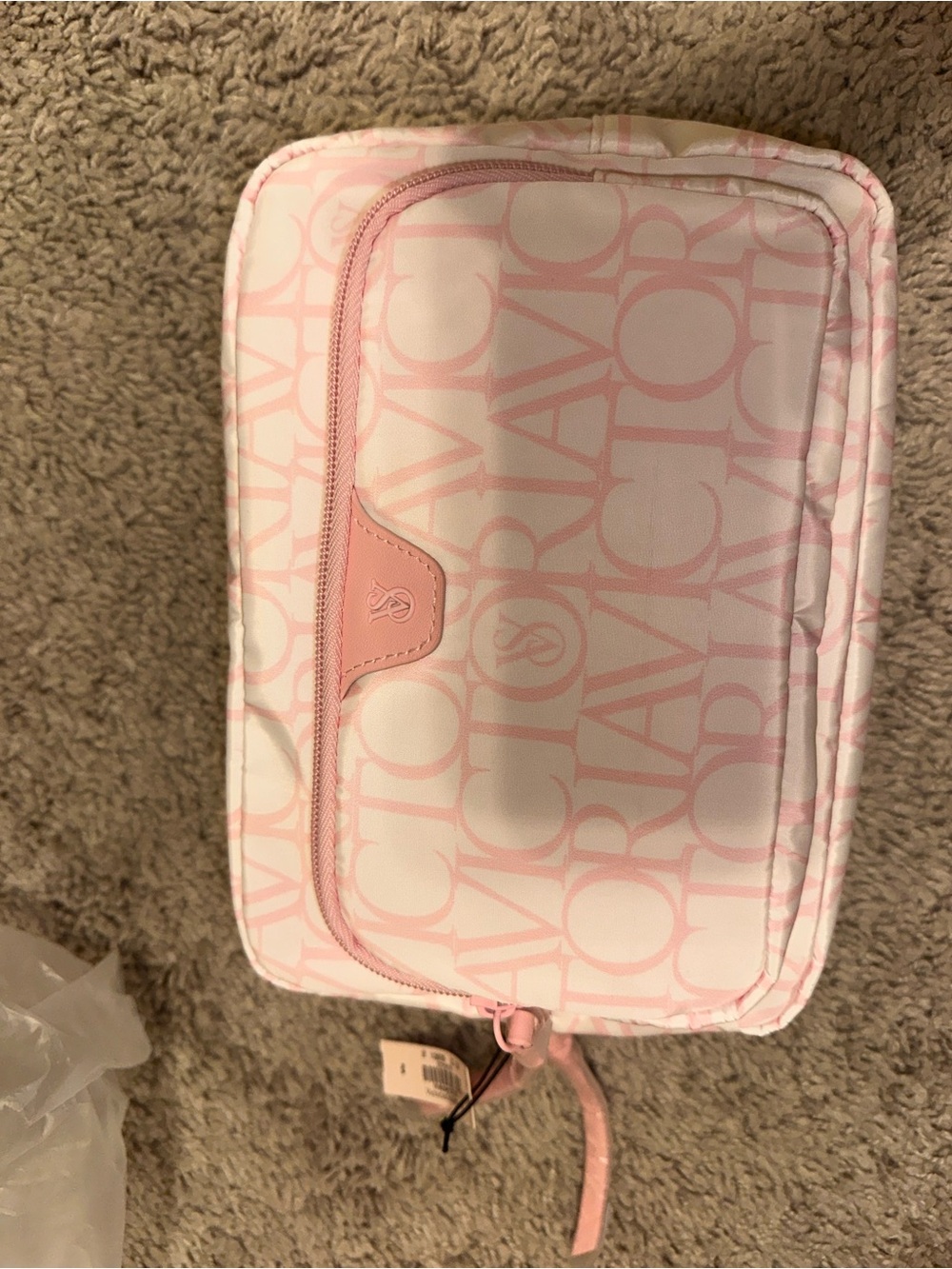 Pink Logo-Print Cosmetic Pouch - VS 🤍💗